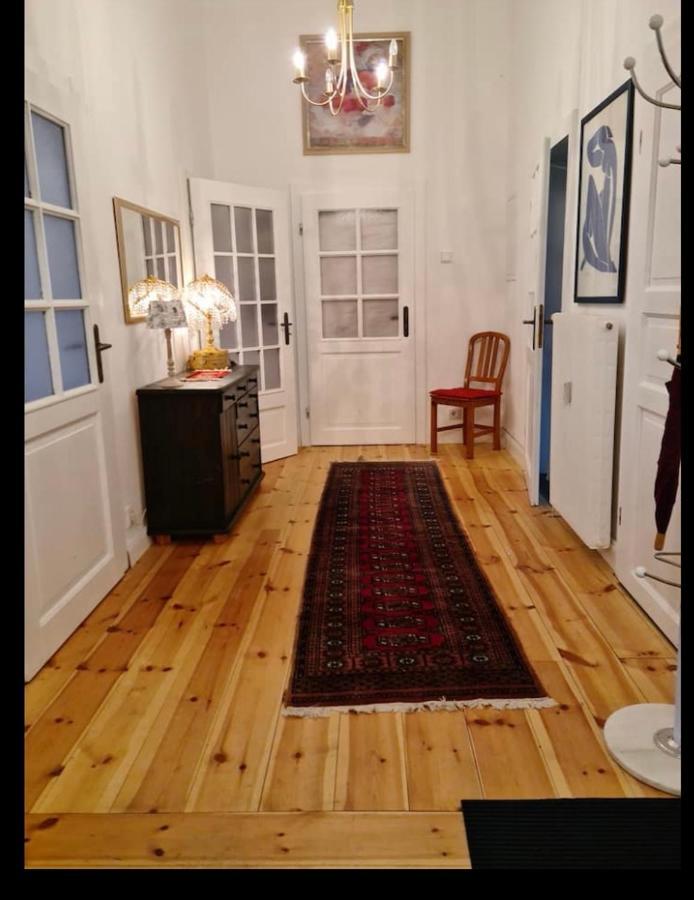 Nana-Eg-80M2 Sanierter Altbau-Parkplatz-Kleiner Garten-Wlan-Netflix-2Zimmer-Kueche-Dusche-Wanne-Waschmaschine โอเบอร์เฮาเซิน ภายนอก รูปภาพ
